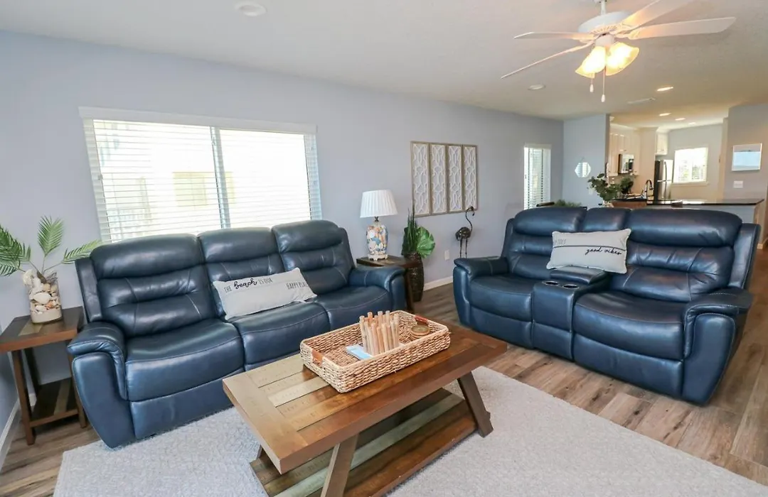 Summerhouse 168-Fully Renovated Oceanfront Townhouse-1